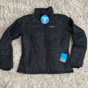 Columbia Black Puffer Jacket with Weather-Resistant Finish